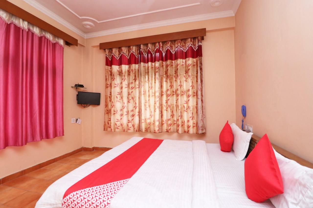 Oyo 30229 Blue Diamond Hotel Kasol Exterior foto